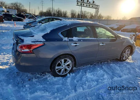 2015 Nissan Altima 2.5 from USA, damaged, VIN 1N4AL3AP2FC448617